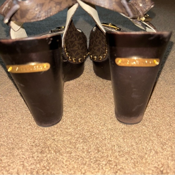 Michael Kors Signature Wedge Open Toe Slingback Heels Size 9.5 - Picture 4 of 14